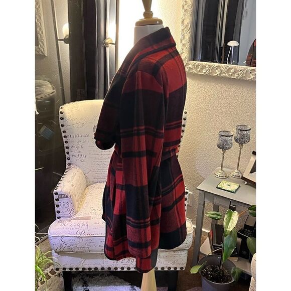 šHPšNWOTāMauriceā
FleeceāCoat - Picture 3 of 10